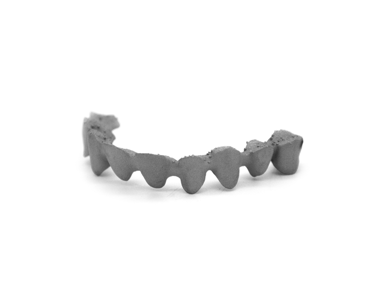 protesi-cementata-laser-melting-titanio-yndetech